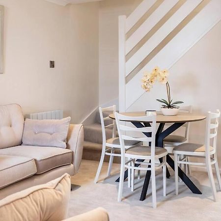 'The Cobbles' - Central, Stylish, Garden, Views Skipton Extérieur photo